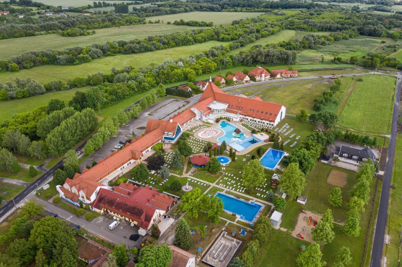 Kehida Termál Resort&Spa Kehidakustány Esterno foto