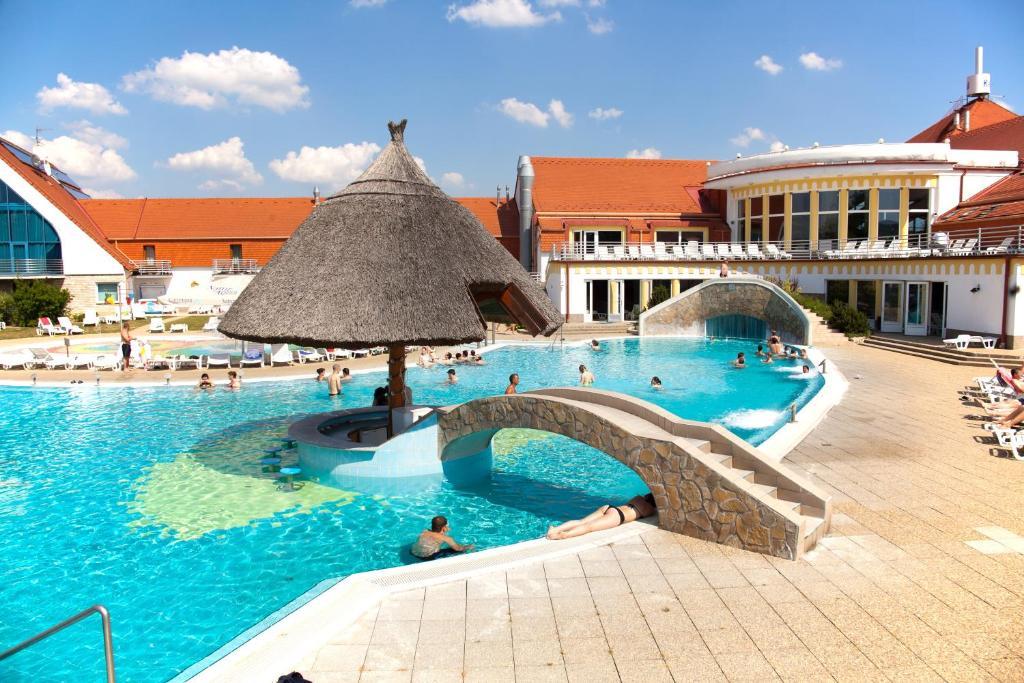 Kehida Termál Resort&Spa Kehidakustány Esterno foto